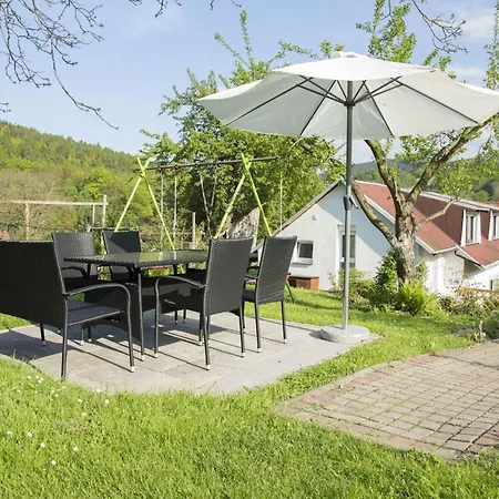 Holiday home Near Forest In Fischbach